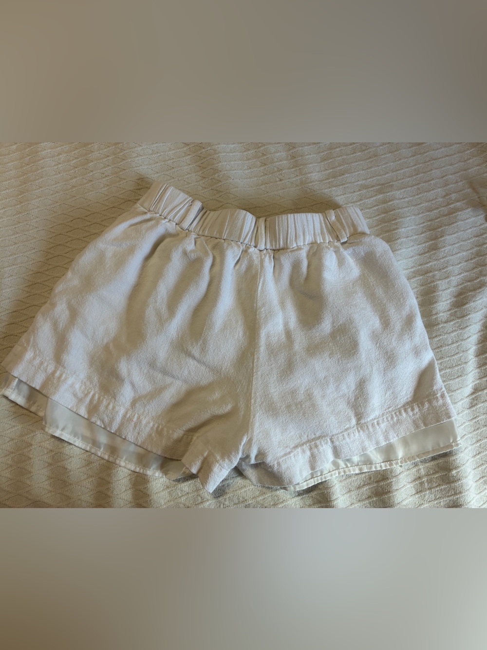 Mable Shorts - Picture 3 of 5